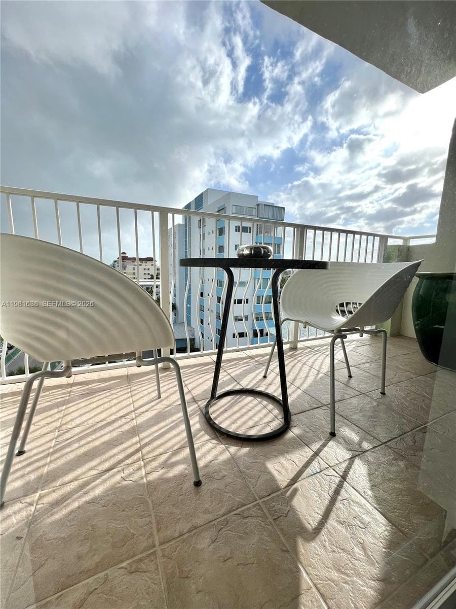 10350 W Bay Harbor Dr # 7N, Bay Harbor Islands FL 33154 — 18