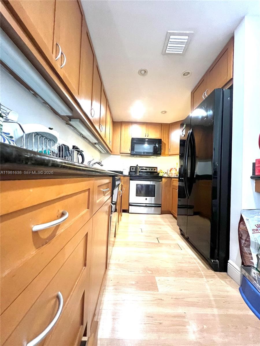 10350 W Bay Harbor Dr # 7N, Bay Harbor Islands FL 33154 — 35