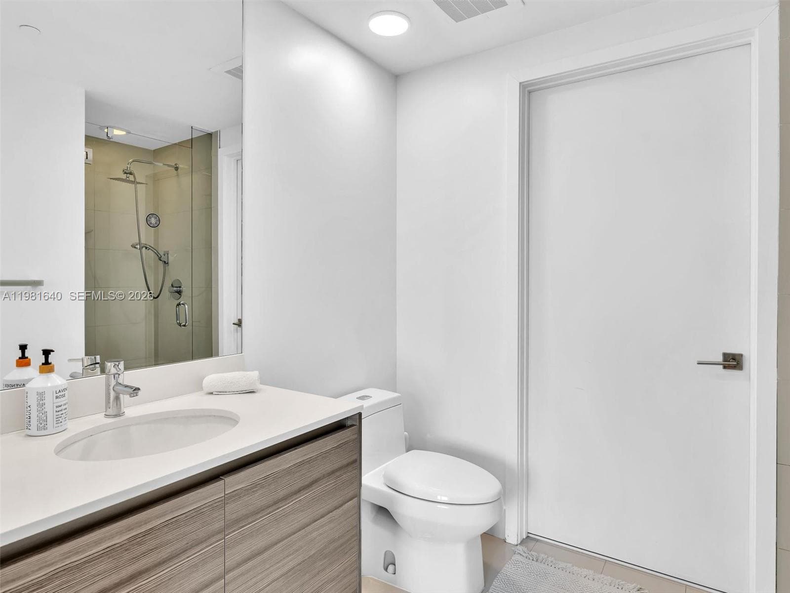 121 NE 34th St # 2102, Miami FL 33137 — 51
