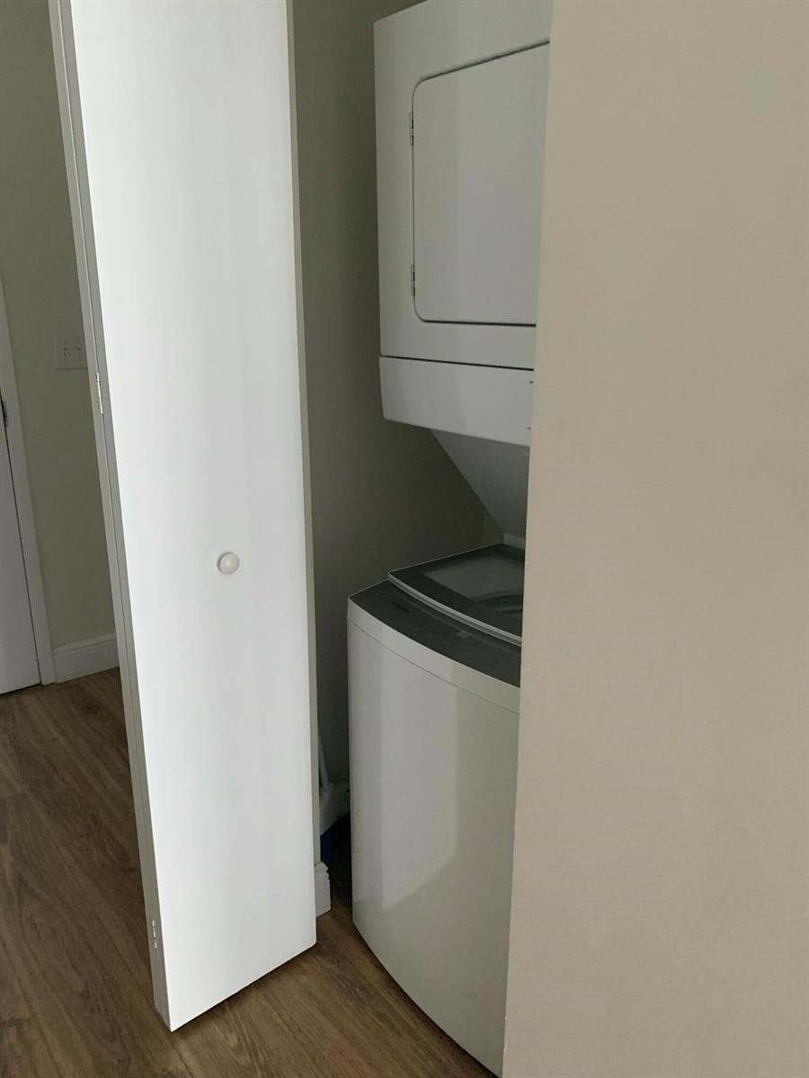 2200 NE 4th Avenue # 805, Miami FL 33137 — 6