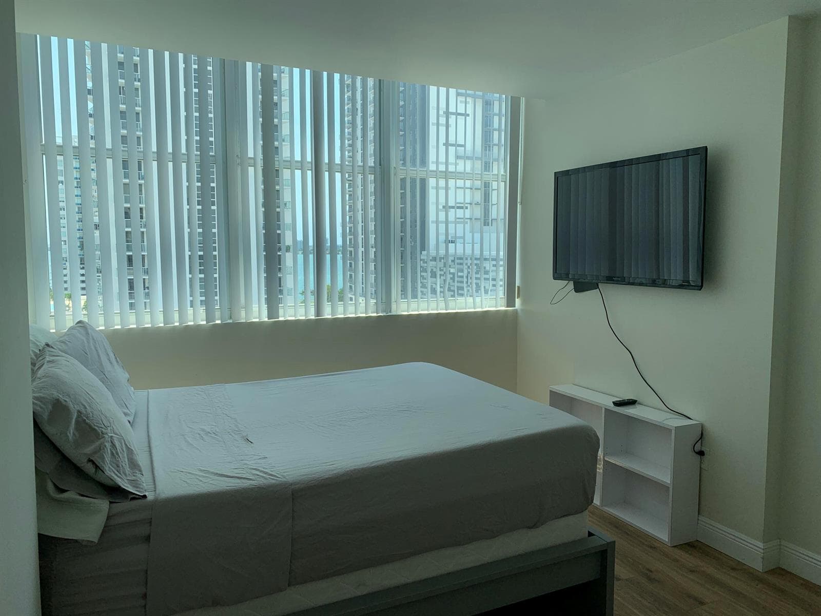 2200 NE 4th Avenue # 805, Miami FL 33137 — 10