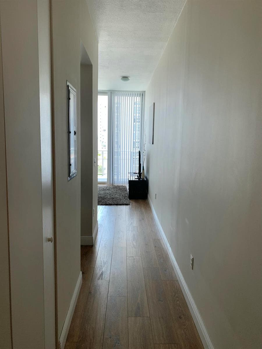 2200 NE 4th Avenue # 805, Miami FL 33137 — 11