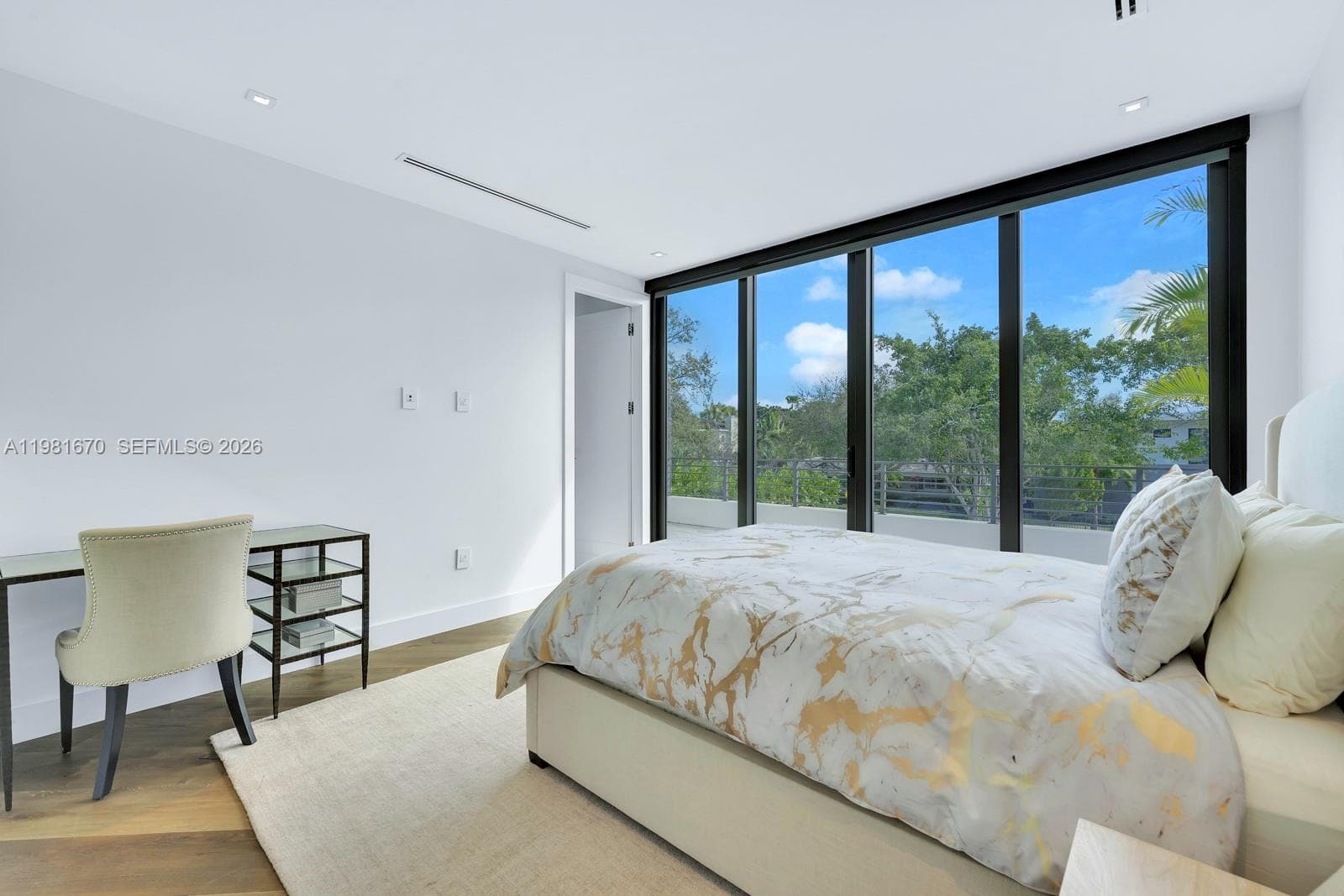 7900 SW 54th Ave, Miami FL 33143 — 36