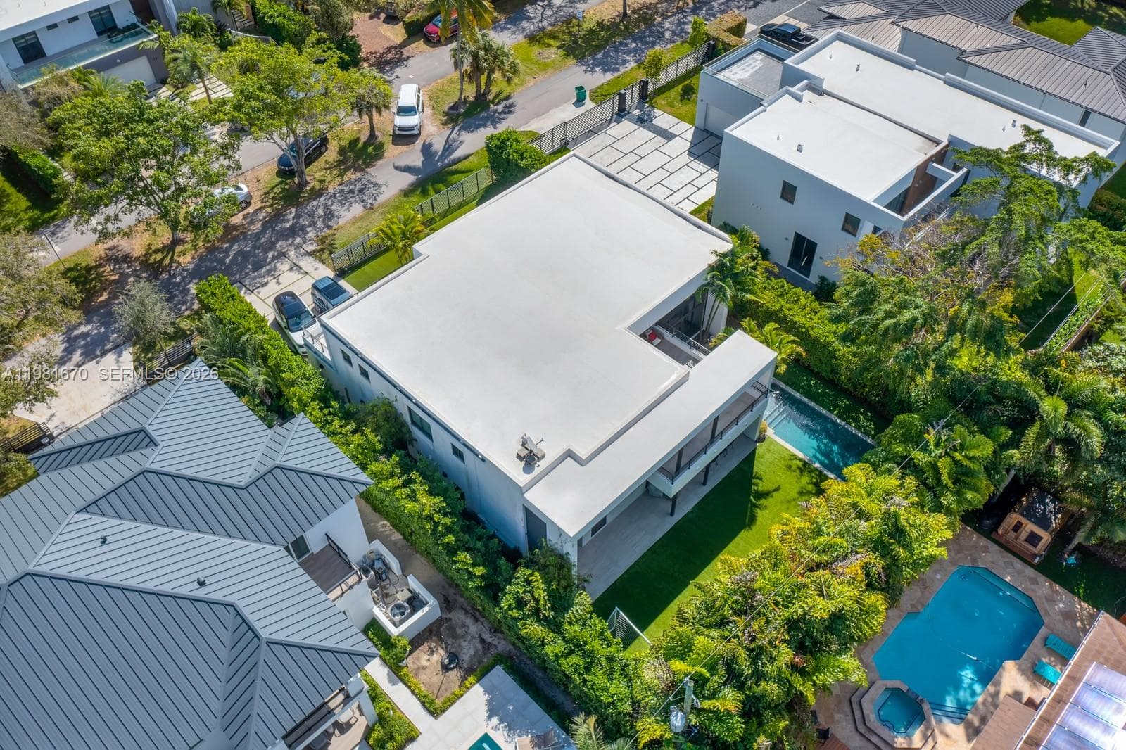 7900 SW 54th Ave, Miami FL 33143 — 58