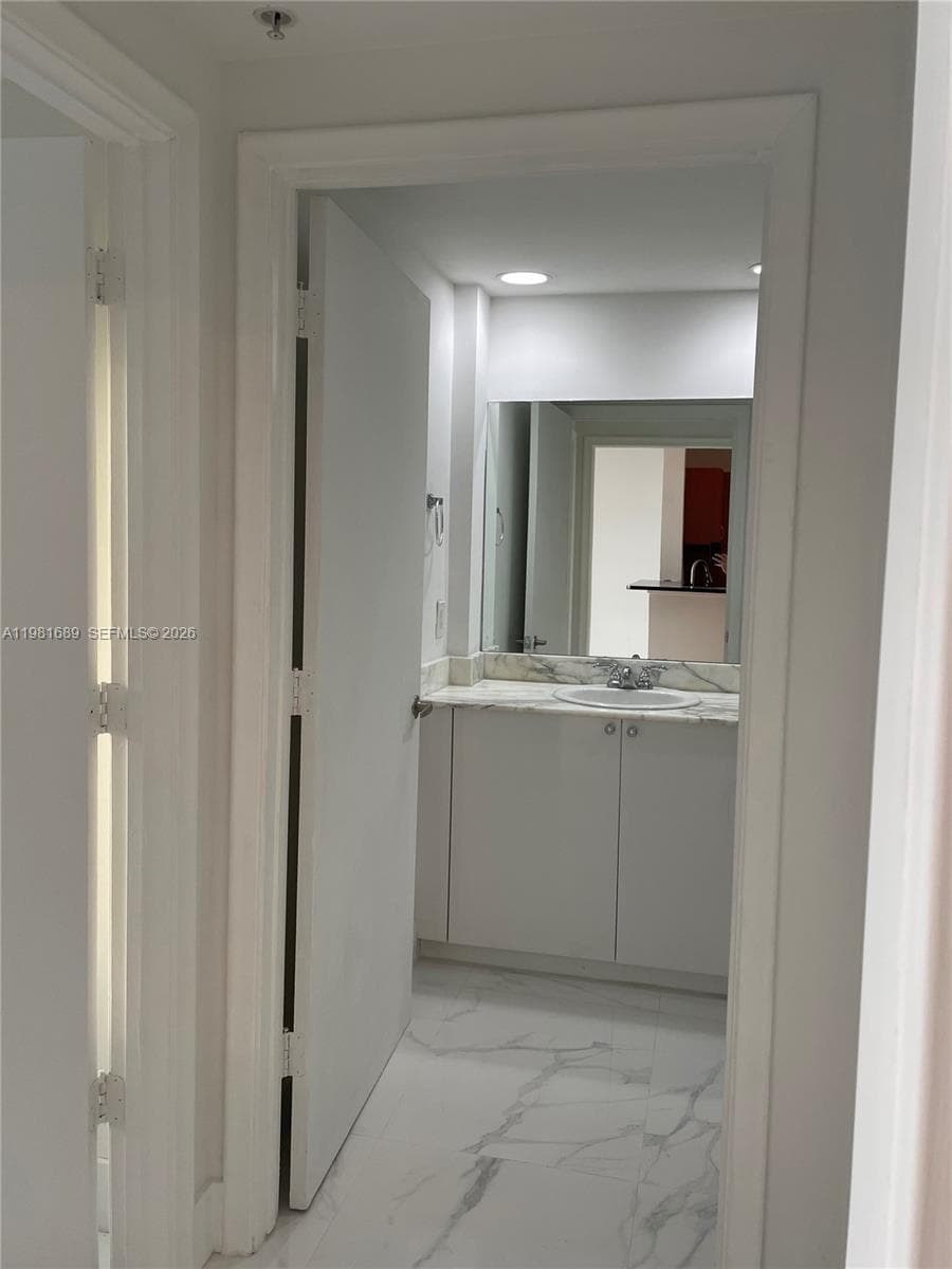 2775 NE 187th St # 607, Aventura FL 33180 — 14