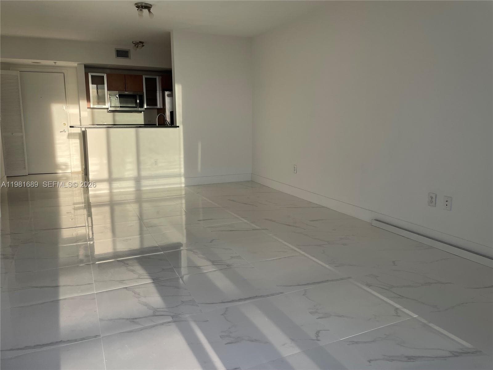 2775 NE 187th St # 607, Aventura FL 33180 — 18