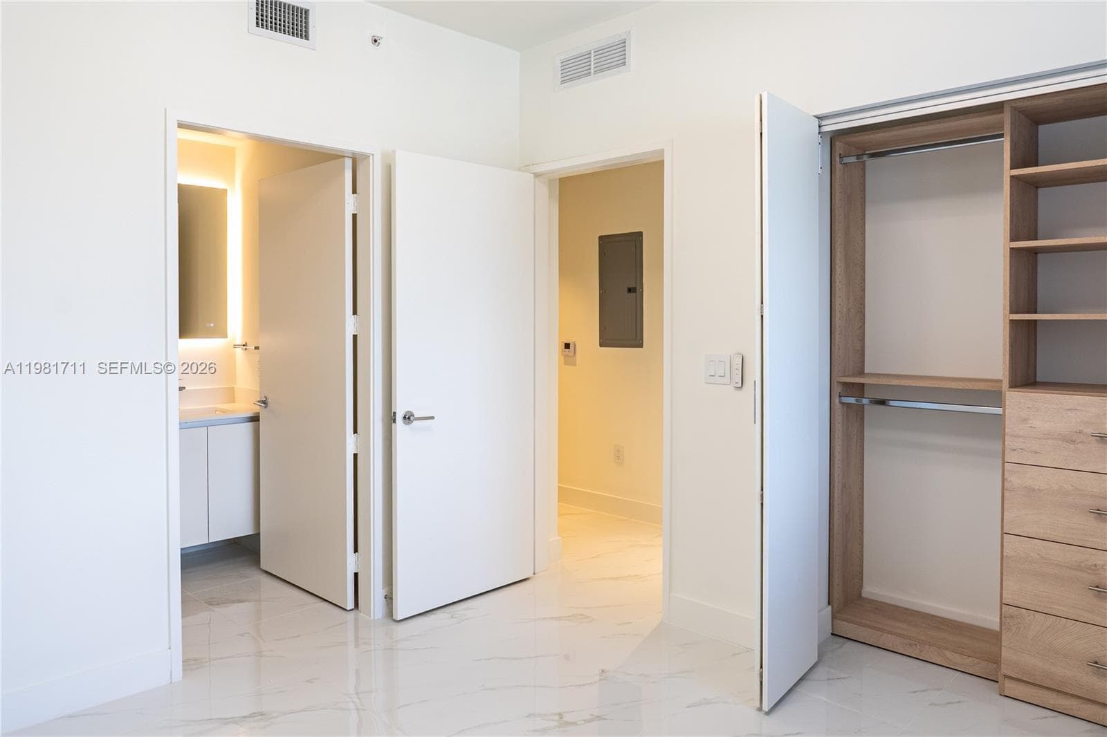 700 NE 24th st # 3603, Miami FL 33137 — 37