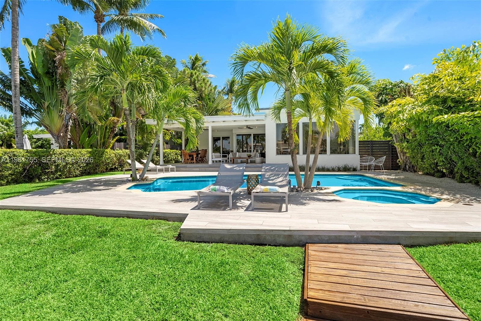 365 N Shore Dr, Miami Beach FL 33141 — 42
