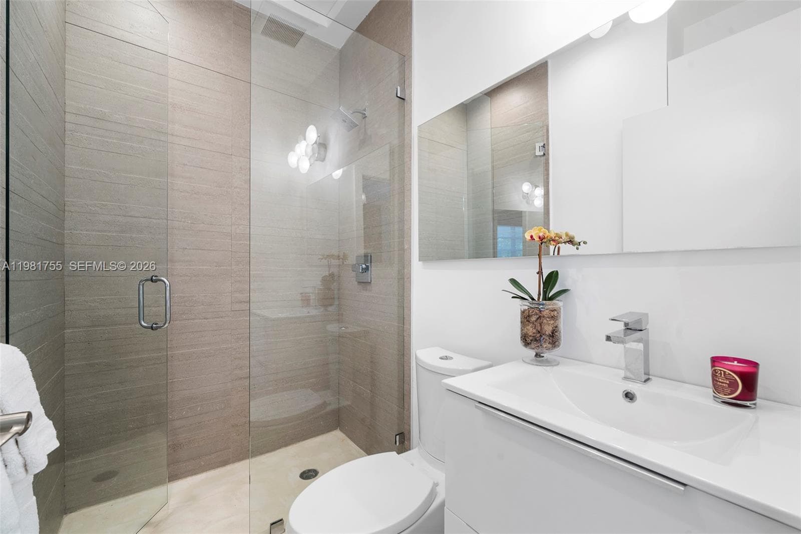 365 N Shore Dr, Miami Beach FL 33141 — 31