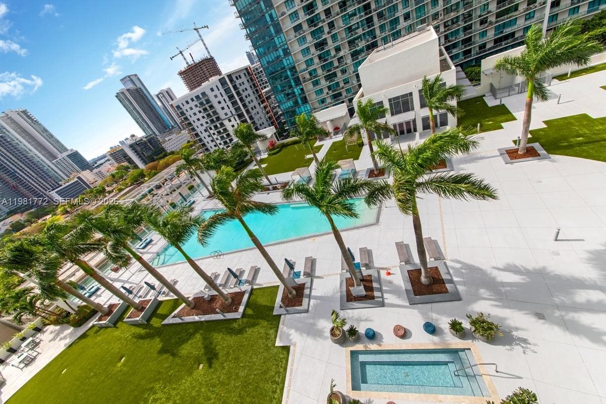 3301 NE 1st Ave # H1110, Miami FL 33137 — 1