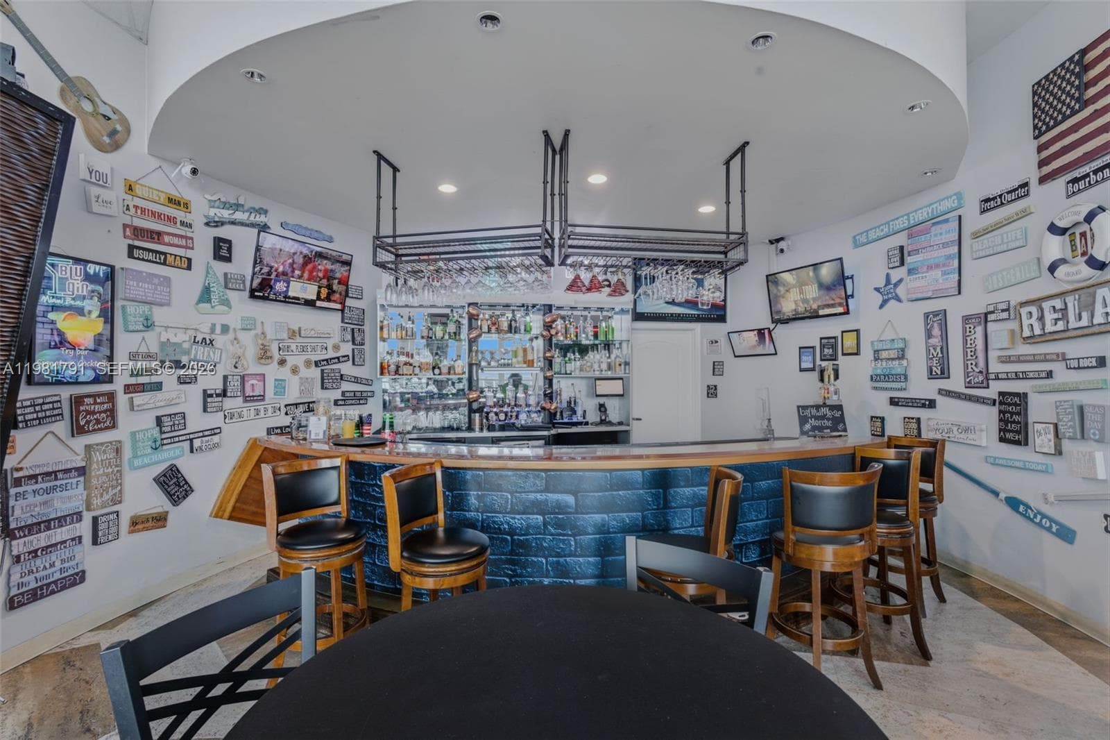 5445 Collins Ave, Miami Beach FL 33140 — 23