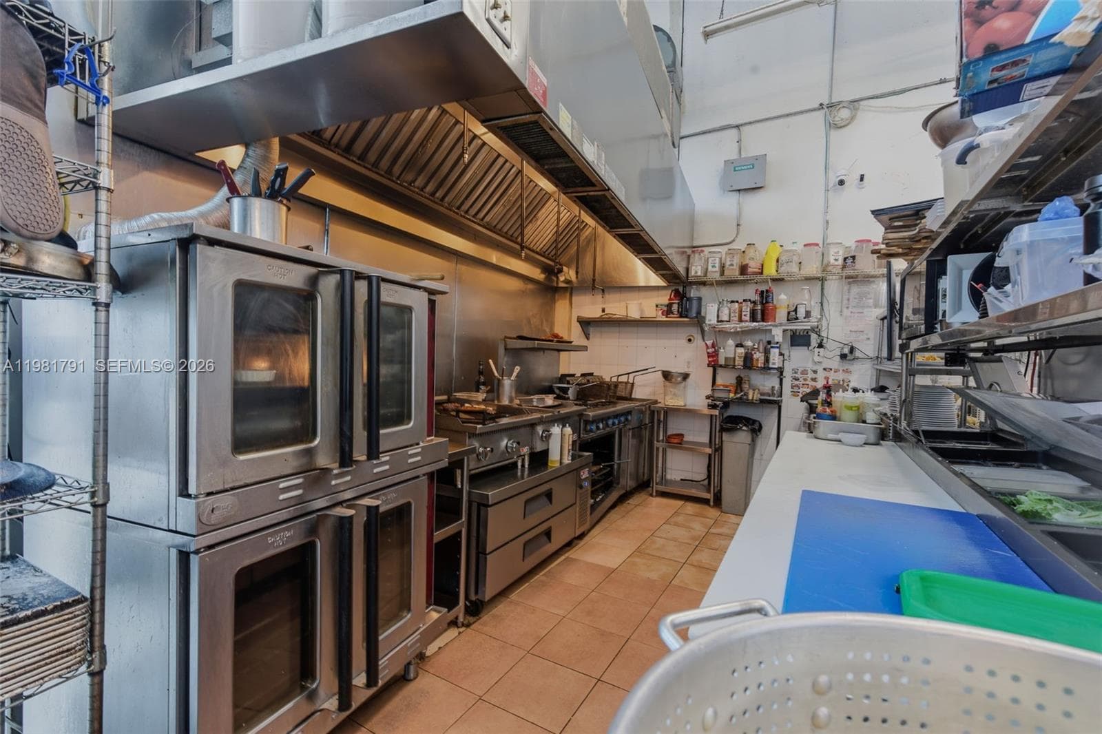 5445 Collins Ave, Miami Beach FL 33140 — 27