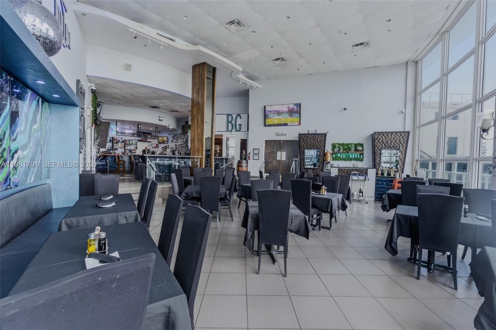 5445 Collins Ave, Miami Beach FL 33140 — 13