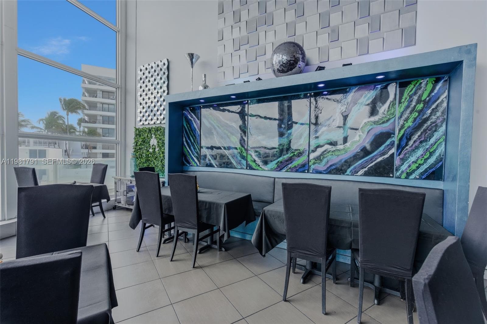 5445 Collins Ave, Miami Beach FL 33140 — 16