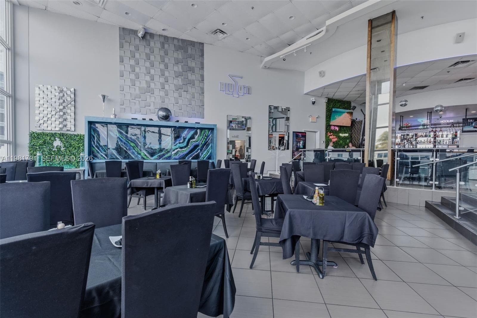 5445 Collins Ave, Miami Beach FL 33140 — 12