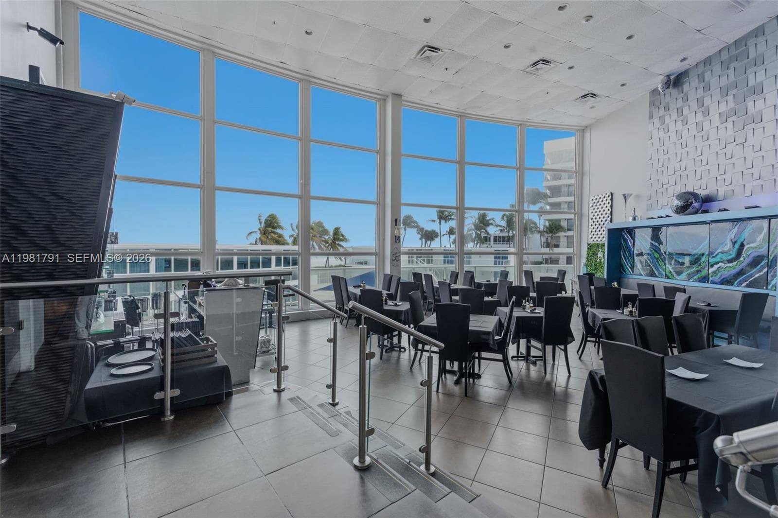 5445 Collins Ave, Miami Beach FL 33140 — 11