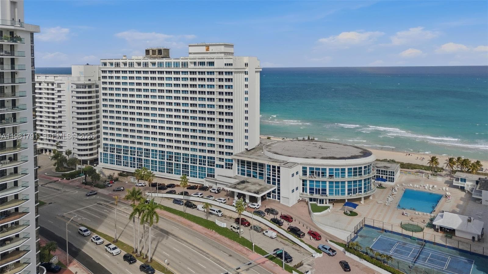 5445 Collins Ave, Miami Beach FL 33140 — 29