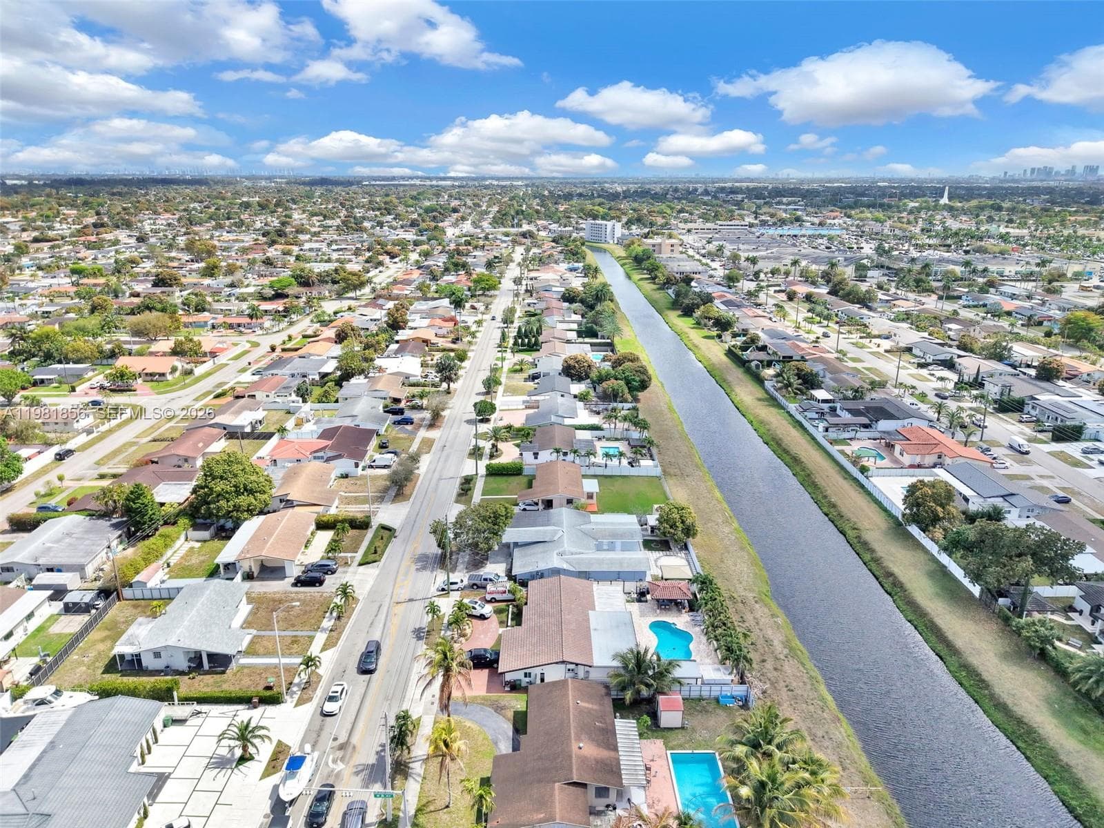 756 W 53rd St, Hialeah FL 33012 — 62
