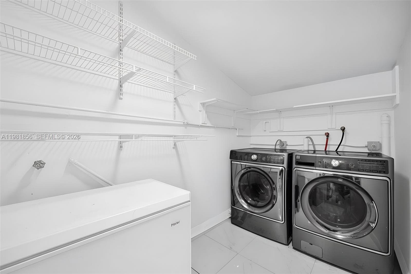 756 W 53rd St, Hialeah FL 33012 — 44