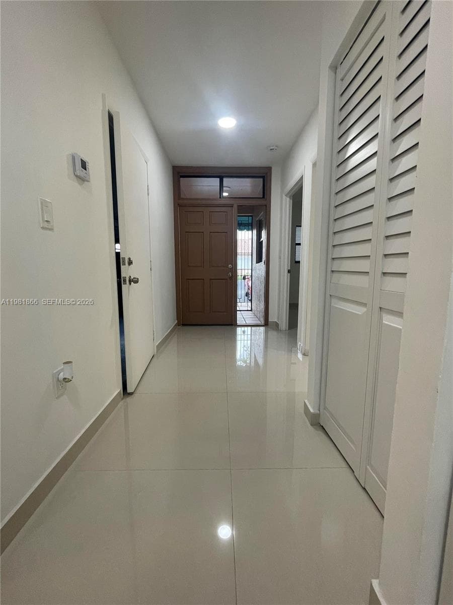 14728 Balgowan Rd, Miami Lakes FL 33016 — 36