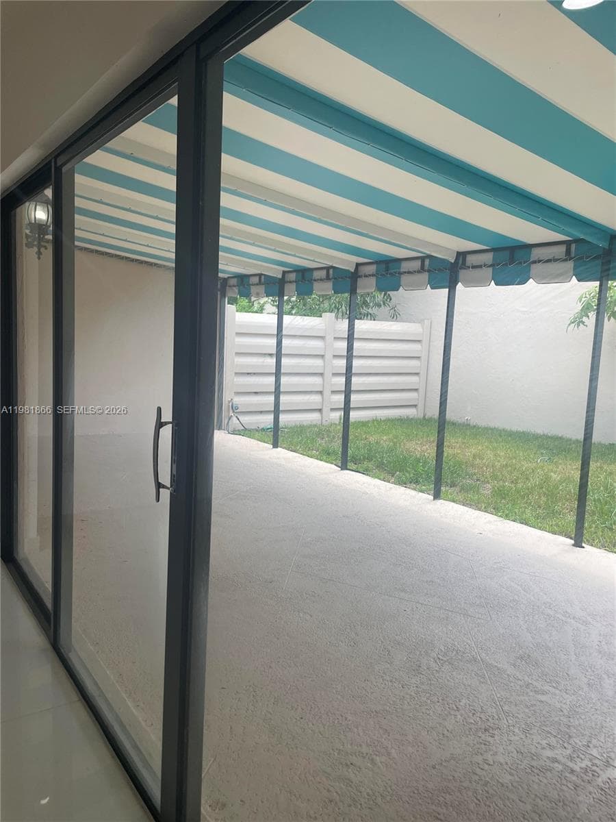 14728 Balgowan Rd, Miami Lakes FL 33016 — 37