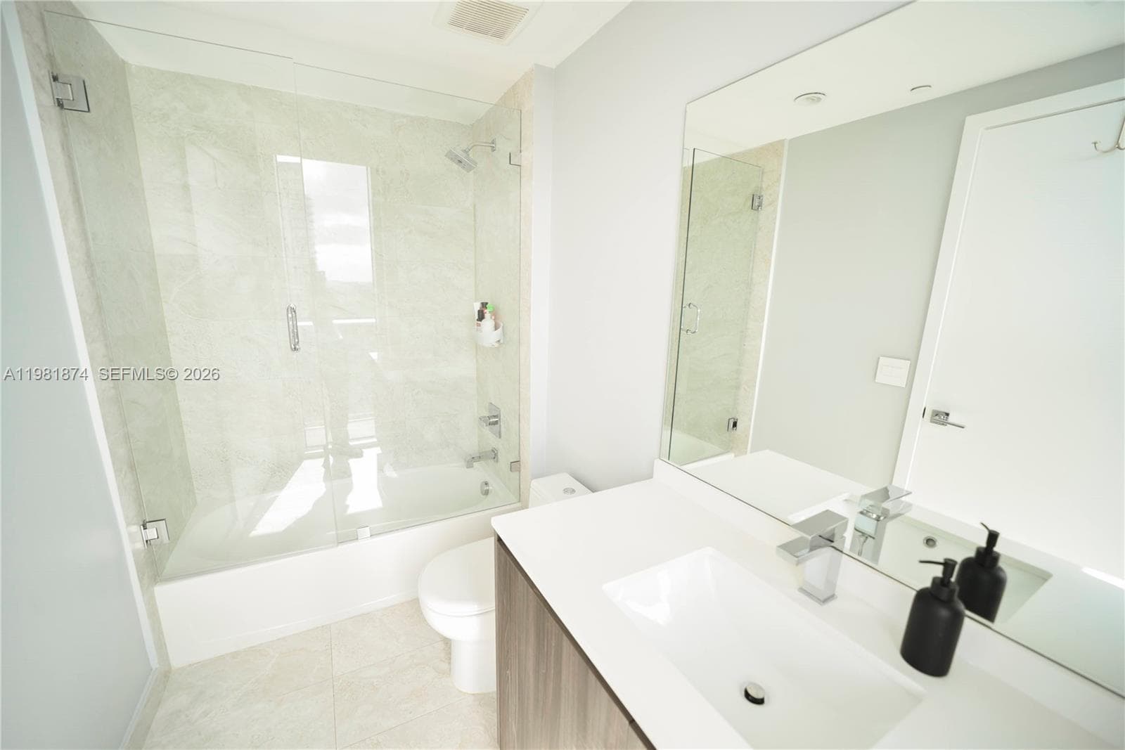 488 NE 18th St # 1000, Miami FL 33132 — 21