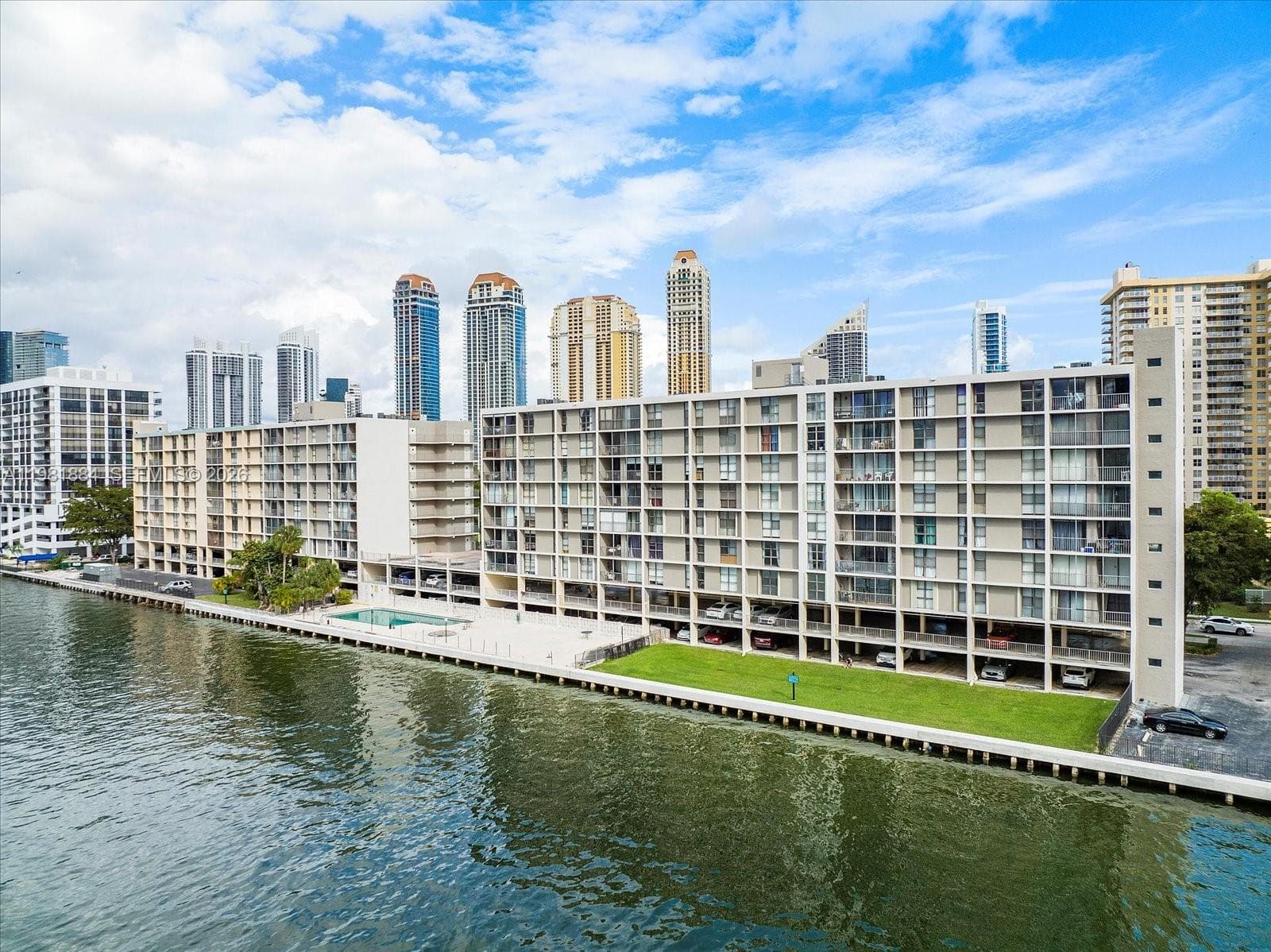 17500 N BAY RD # 707, Sunny Isles Beach FL 33160 — 6