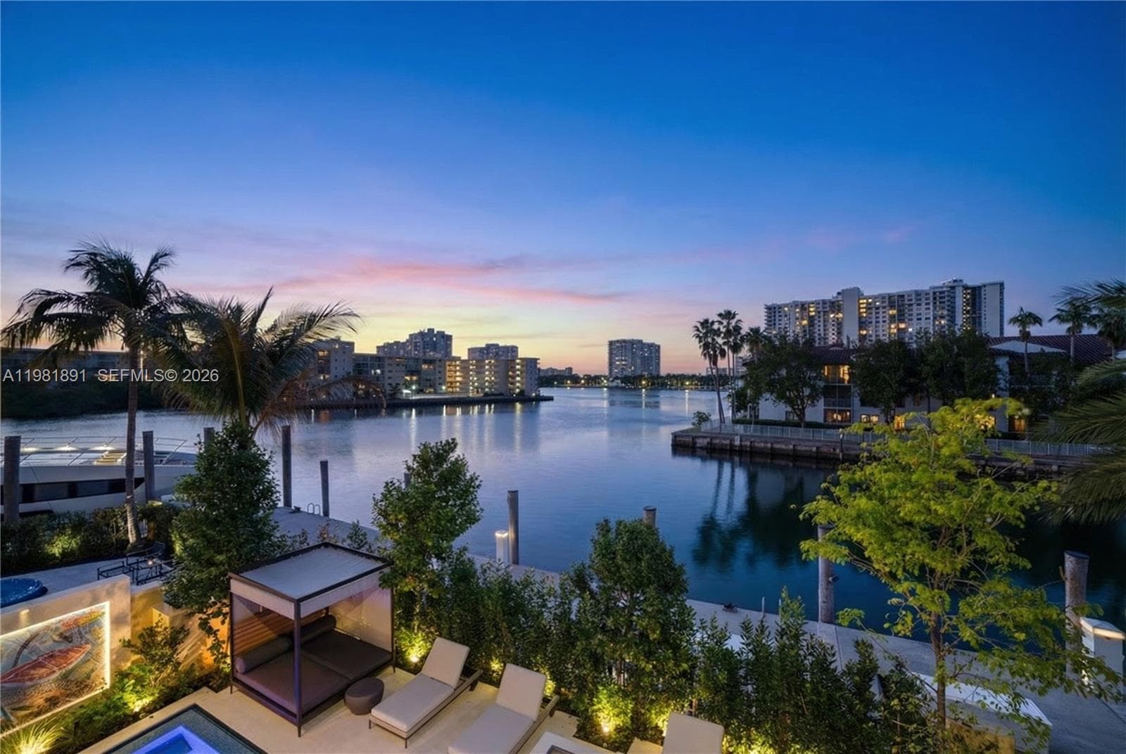 1522 Island Blvd, Aventura FL 33160 — 57