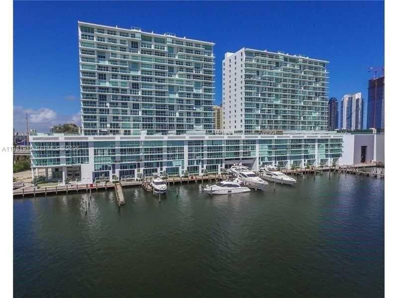 400 Sunny Isles Blvd # 1701, Sunny Isles Beach FL 33160 — 32