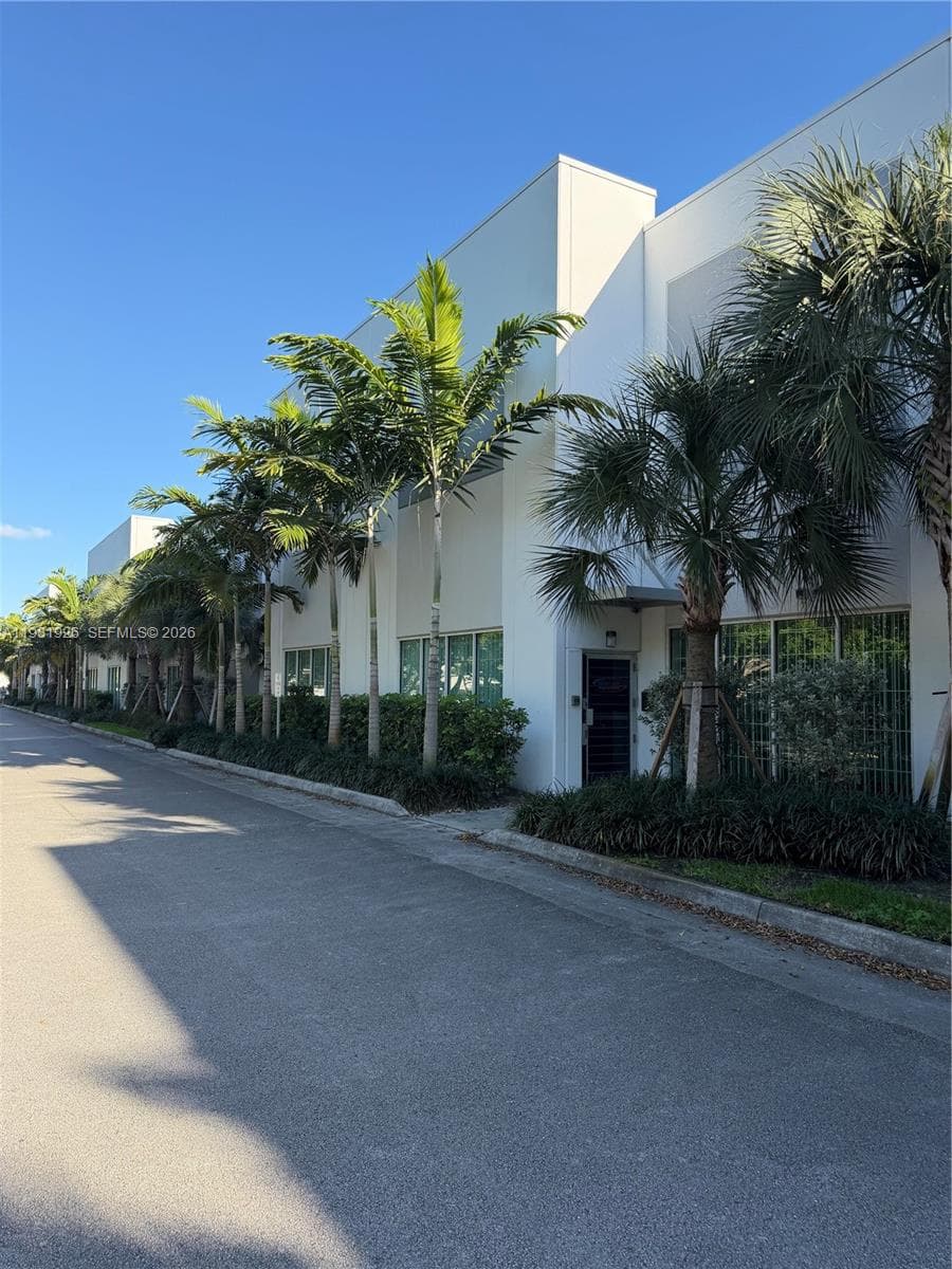 4405 NW 97th Ave, Doral FL 33178 — 1