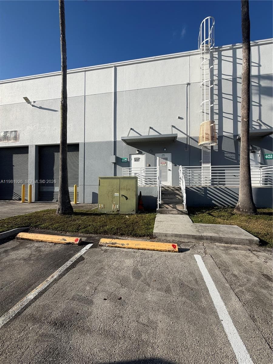 4405 NW 97th Ave, Doral FL 33178 — 5