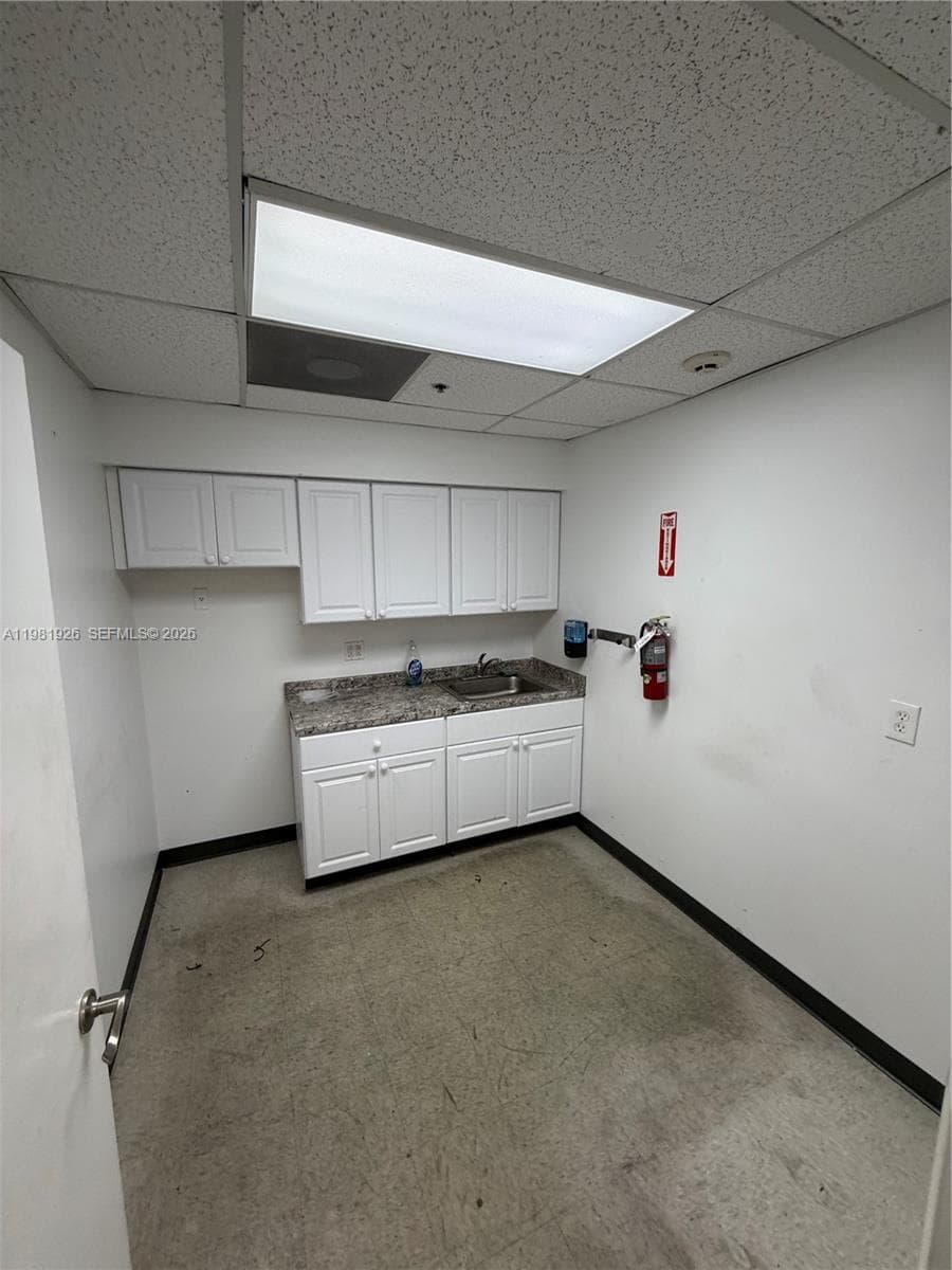 4405 NW 97th Ave, Doral FL 33178 — 21