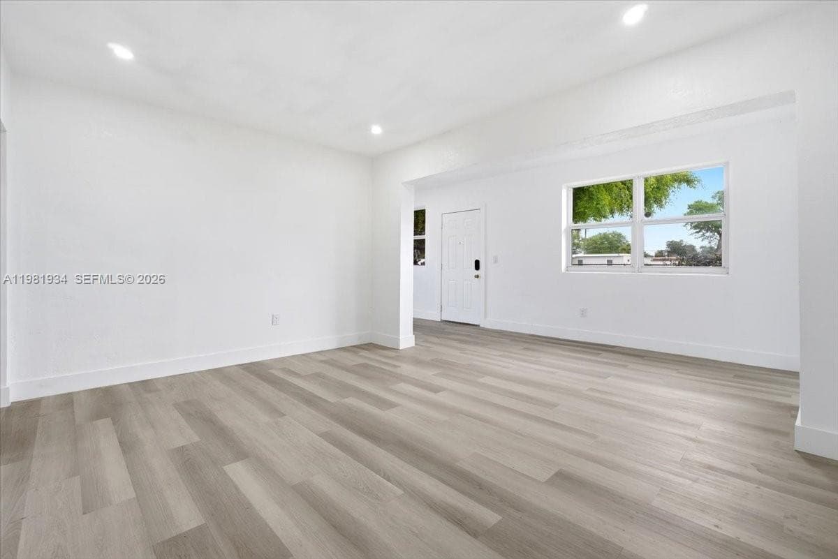 16240 NW 22nd Ave, Miami Gardens FL 33054 — 15