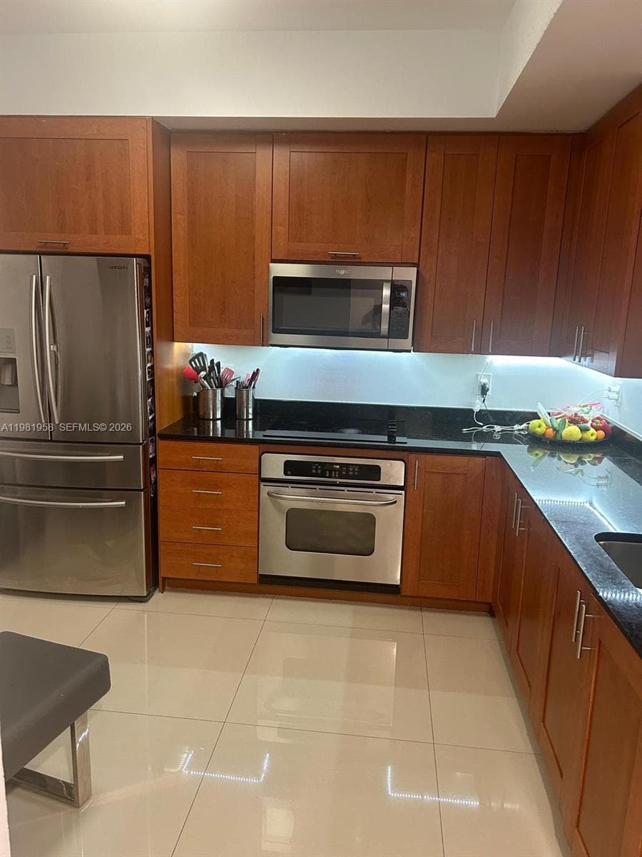 3340 NE 190th St # 1407, Aventura FL 33180 — 7
