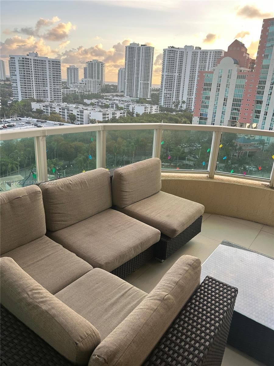 3340 NE 190th St # 1407, Aventura FL 33180 — 19