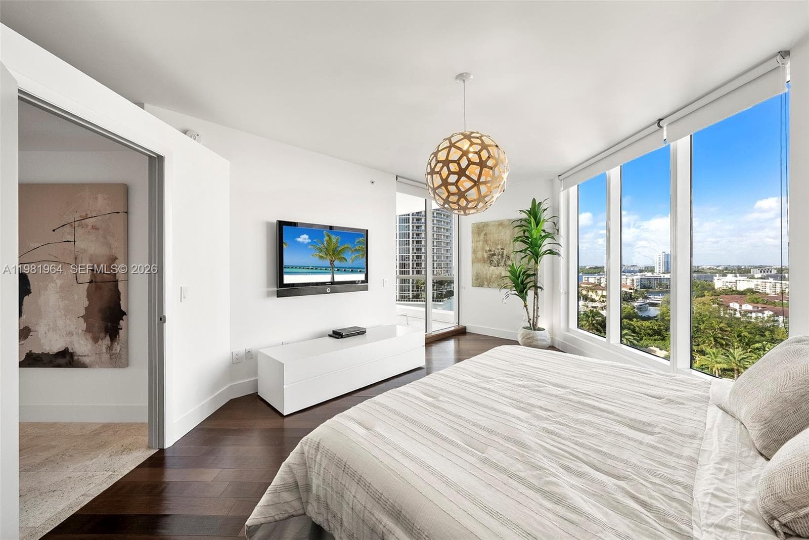 6000 Island Blvd # 1208, Aventura FL 33160 — 35