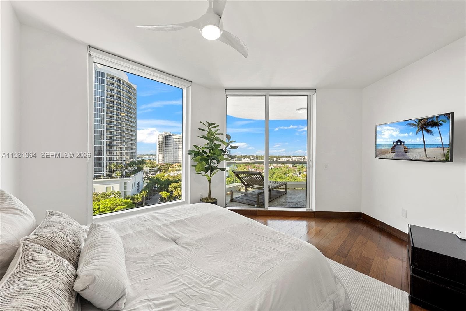 6000 Island Blvd # 1208, Aventura FL 33160 — 31