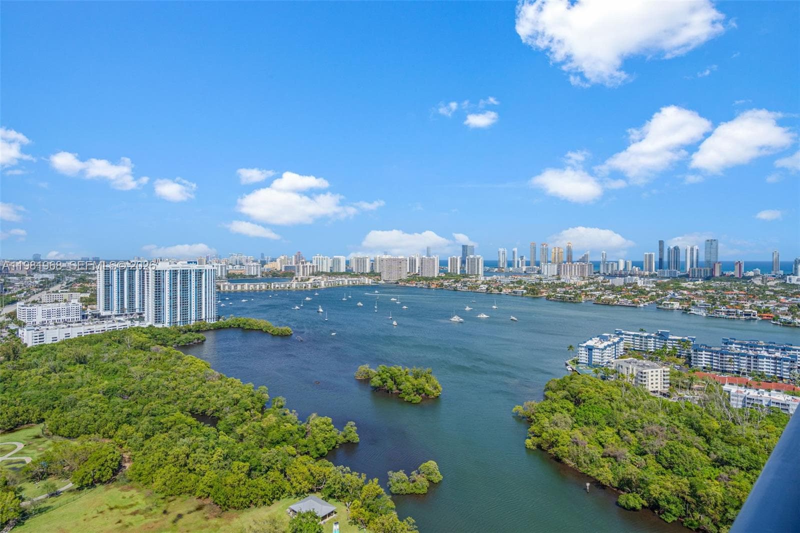 16385 Biscayne Blvd # 3201, North Miami Beach FL 33160 — 32