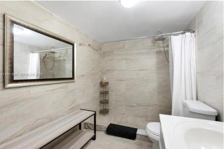 3527 NE 168th St # 409, North Miami Beach FL 33160 — 6