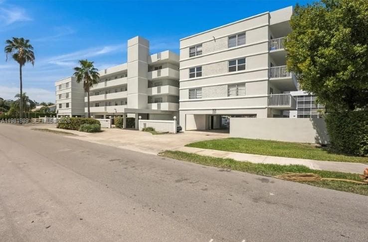 3527 NE 168th St # 409, North Miami Beach FL 33160 — 11