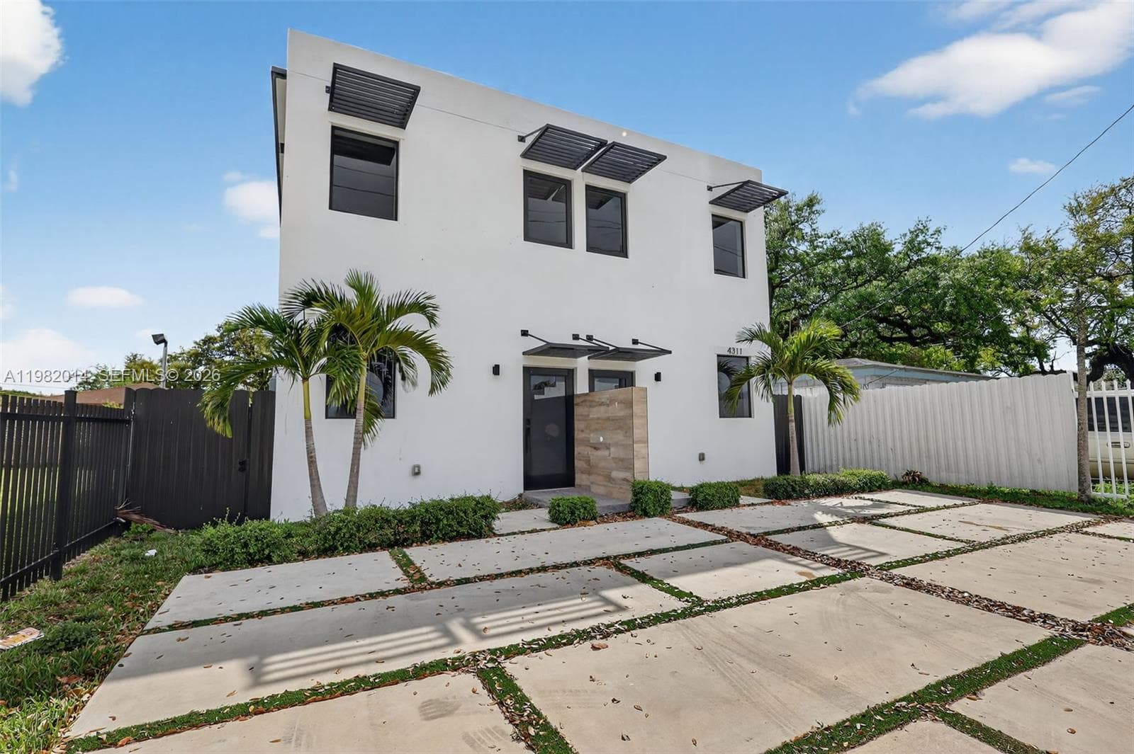 4311 NW 32nd Ave, Miami FL 33142 — 6