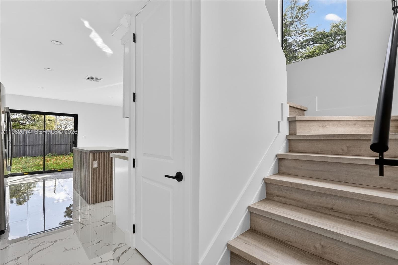 4311 NW 32nd Ave, Miami FL 33142 — 16