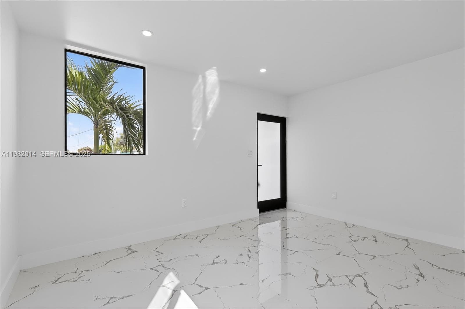 4311 NW 32nd Ave, Miami FL 33142 — 11