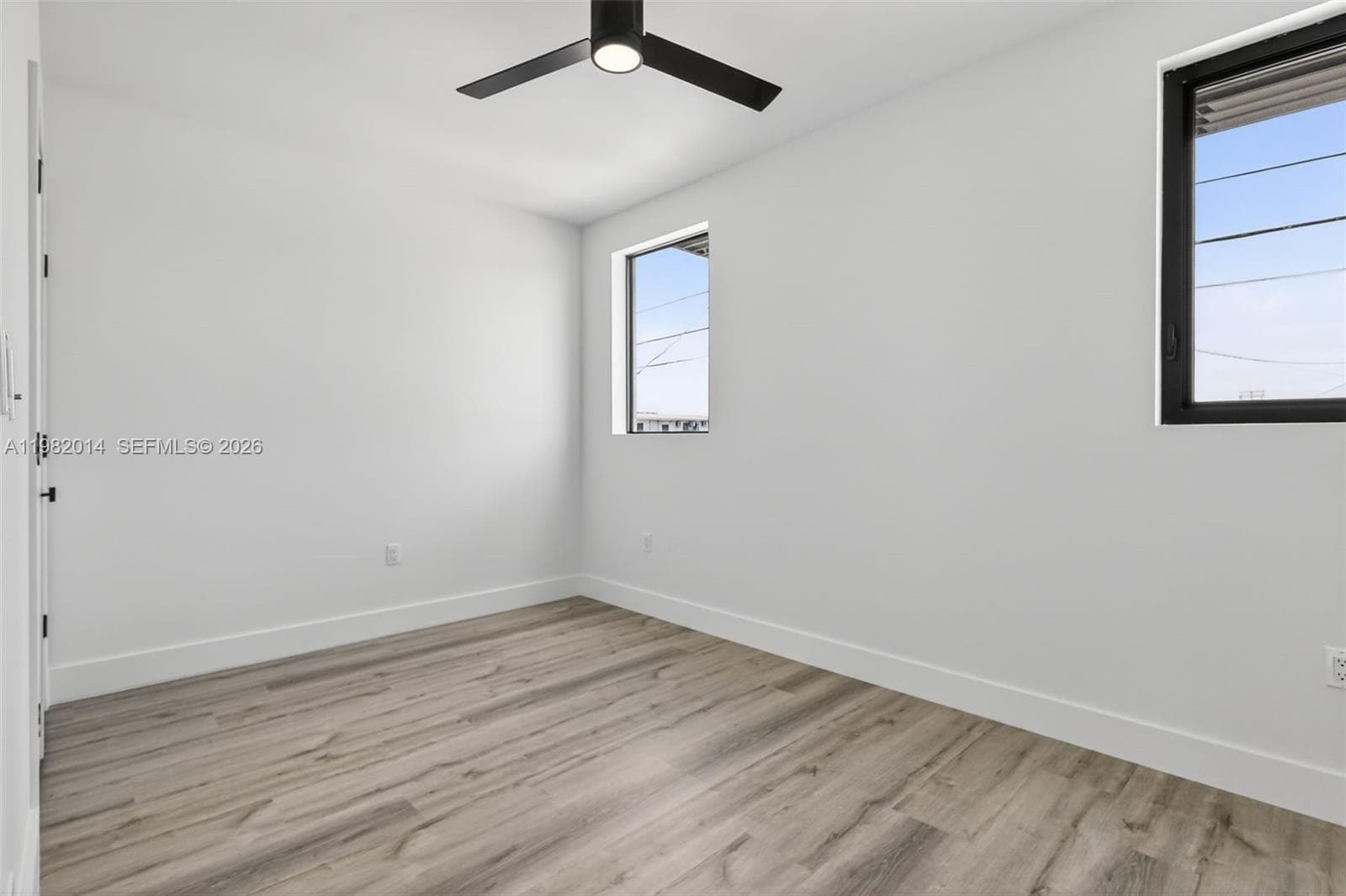 4311 NW 32nd Ave, Miami FL 33142 — 29