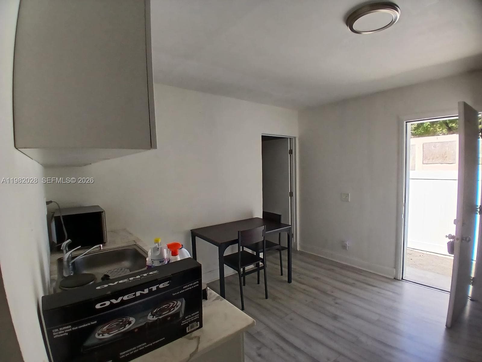1053 NE 149th St, Miami FL 33161 — 13