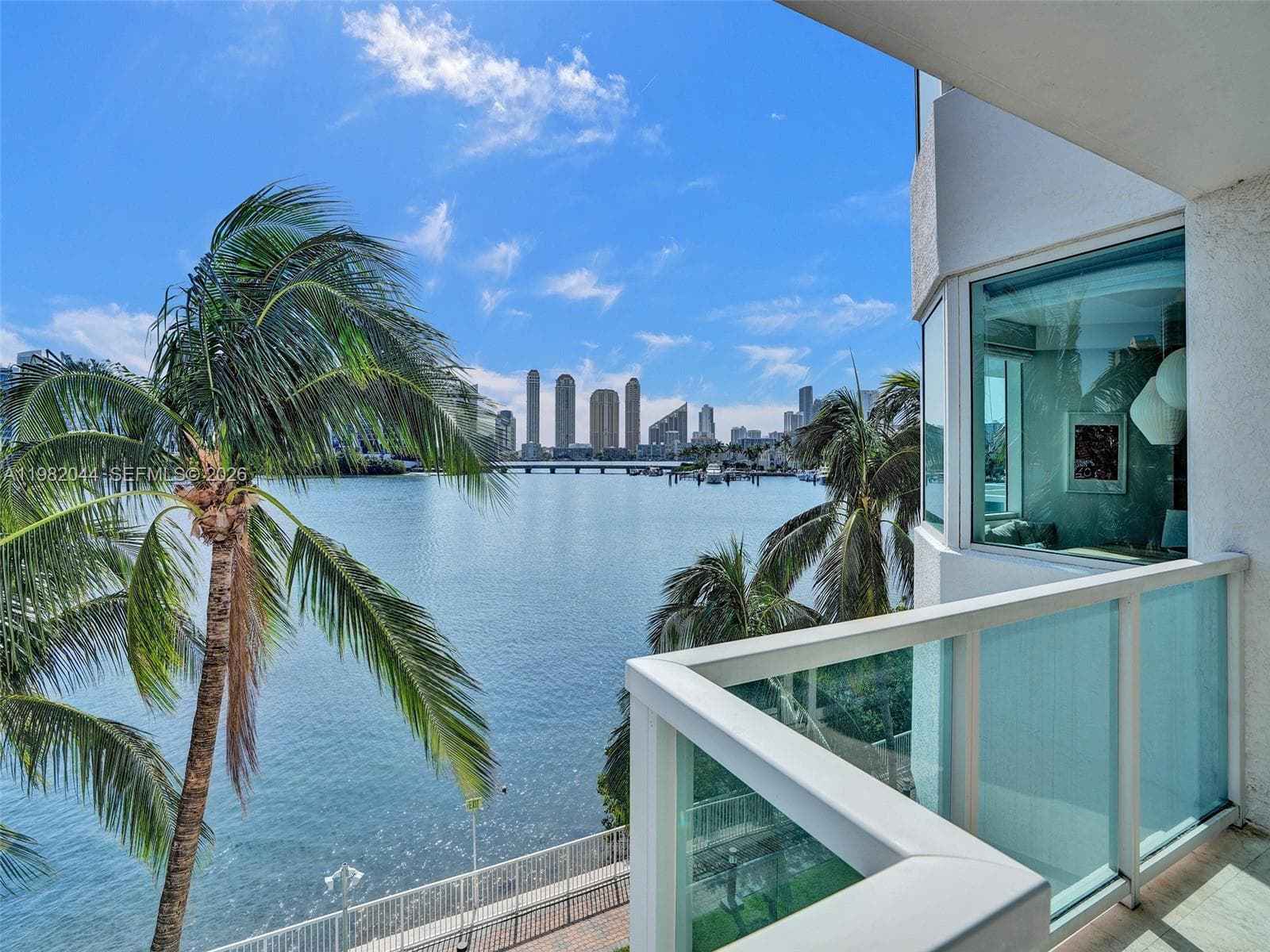 3201 NE 183rd St # 301, Aventura FL 33160 — 33