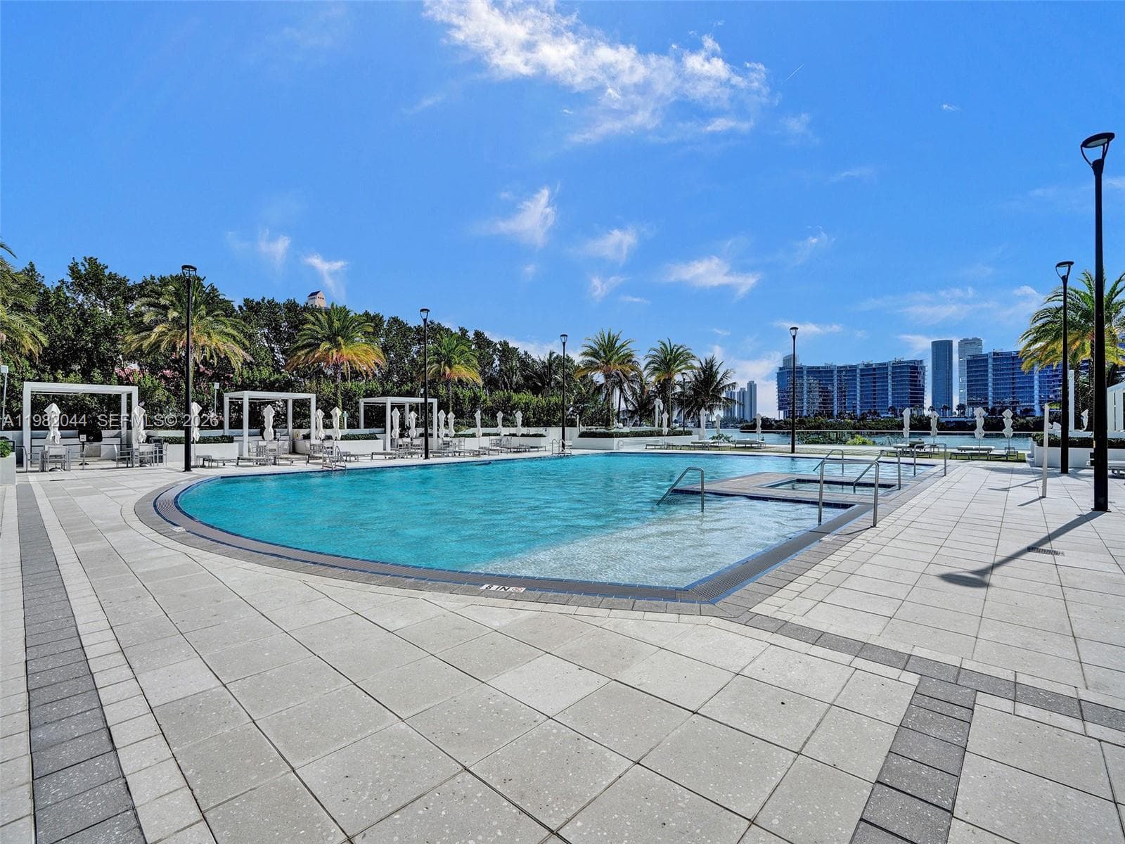 3201 NE 183rd St # 301, Aventura FL 33160 — 47
