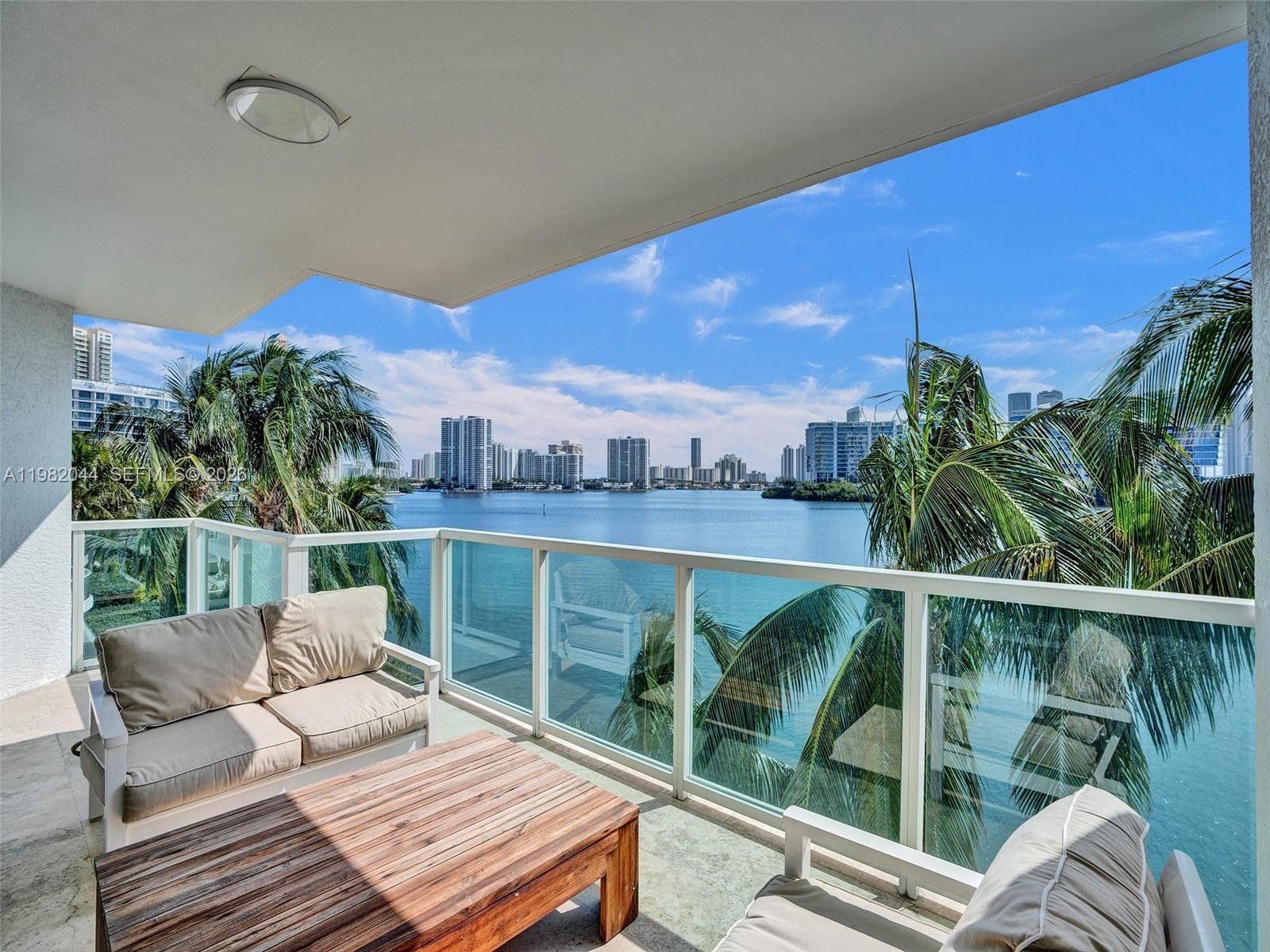 3201 NE 183rd St # 301, Aventura FL 33160 — 30