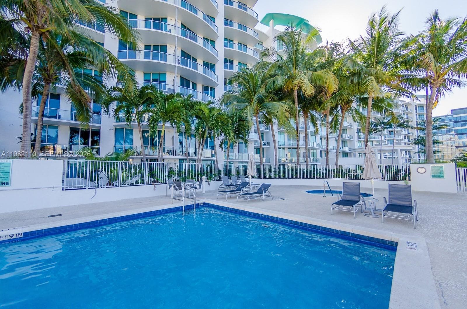 3029 NE 188th St # 907, Aventura FL 33180 — 2
