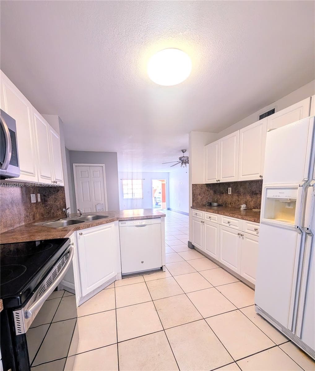 2485 W 76th St # 109, Hialeah FL 33016 — 6